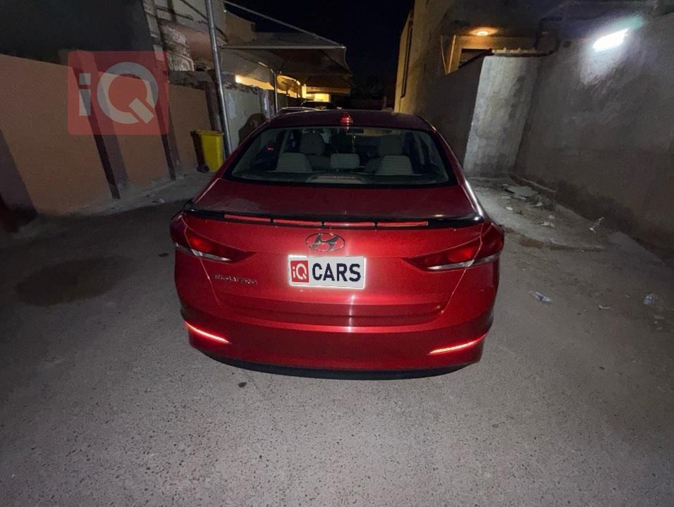 هيونداي النترا
